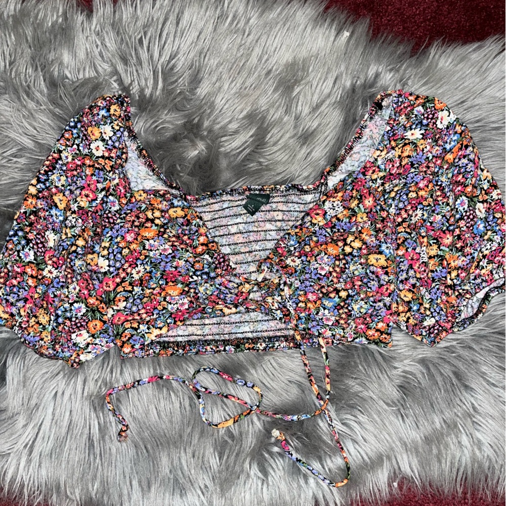 Wild Fable Flower Crop Top